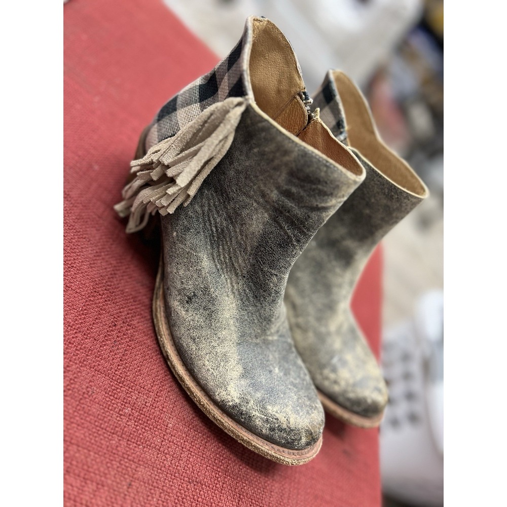 Macy Bean Booties Fringe Boots Size 10 M Distressed Check Pattern